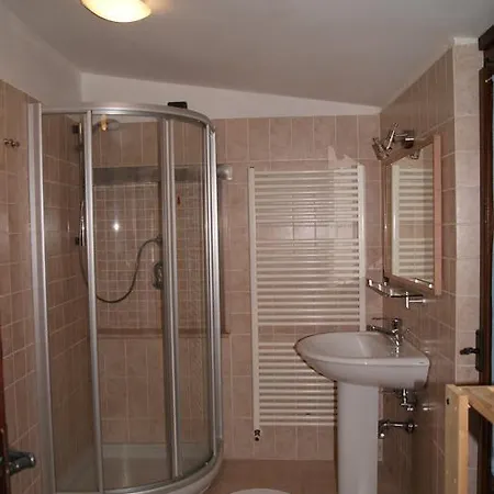 Il Vecchio Torchio Bed and Breakfast 2*